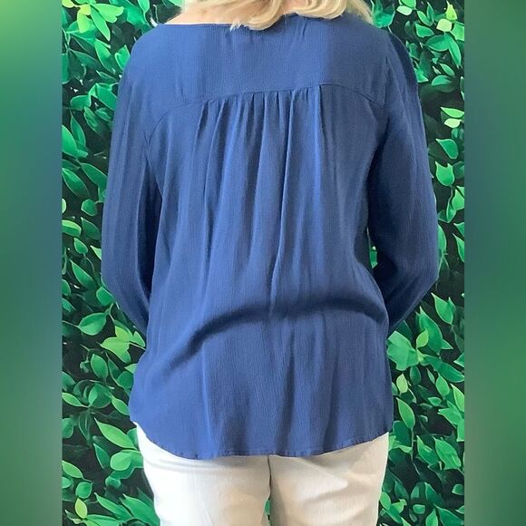 💙 GAP Medium Blue Peasant Blouse – Embroidered V-Neck, Tassel Tie, Size Medium - Picture 6 of 8